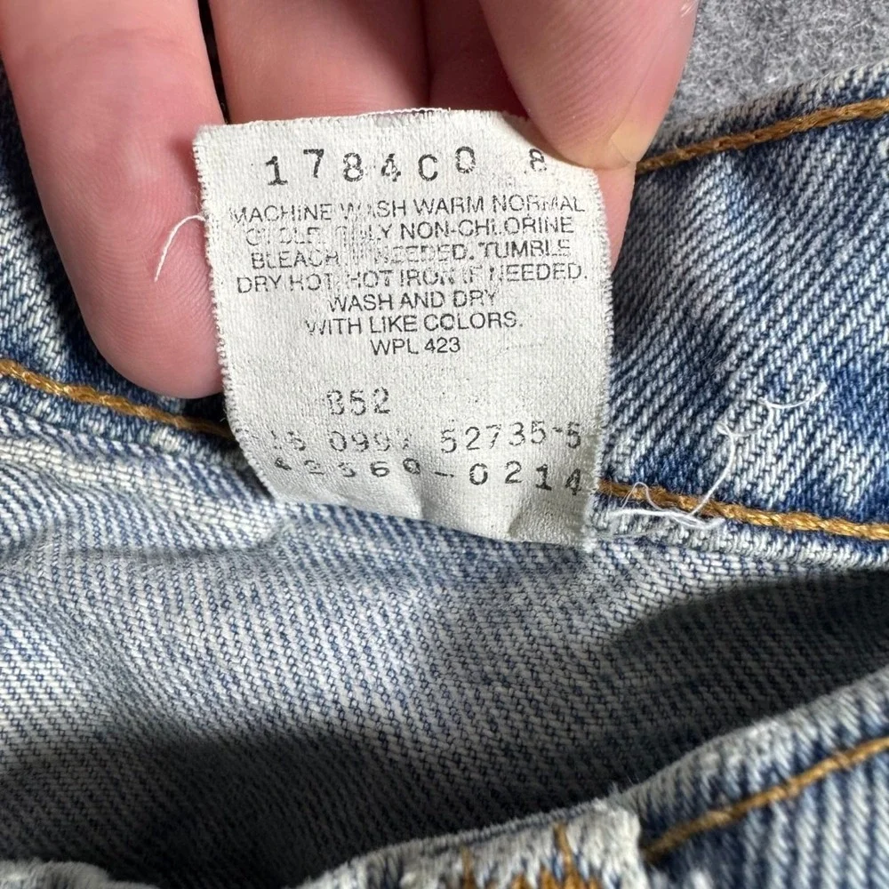 Vintage Levis 560 Orange Tab Jeans Mens 34x30 USA Loose‎ Tapered Light Wash 90s